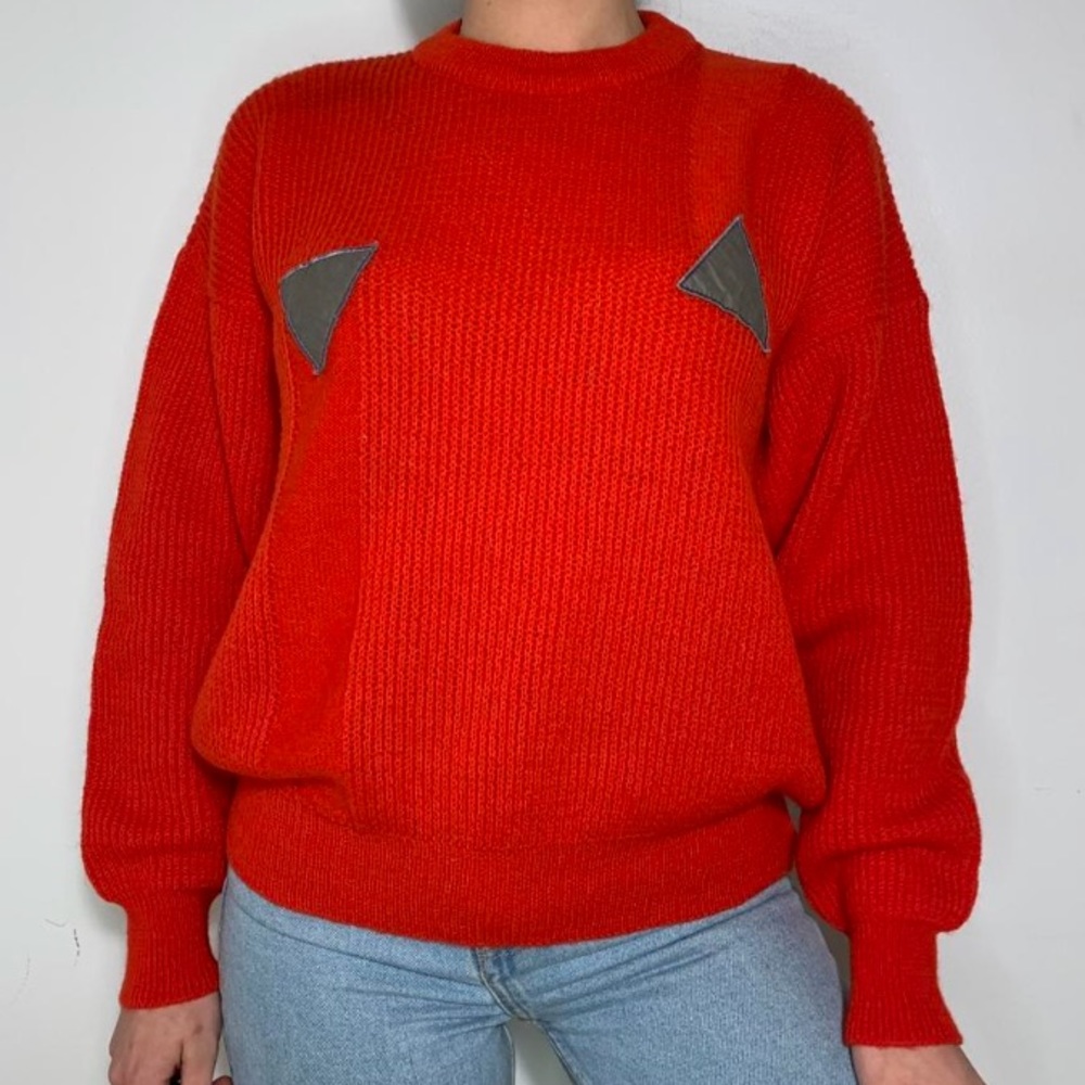 VINTAGE RED TRIANGLE PATCH CHUNKY WOOL KNIT SWEATER